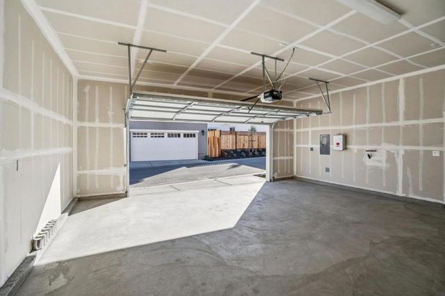 3068 El Capitan Drive, Marina, CA 93933