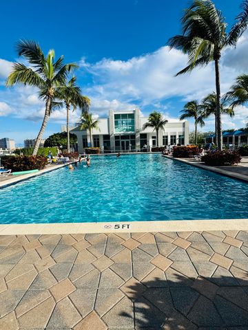 300 S AUSTRALIAN Avenue 702, West Palm Beach, FL 33401