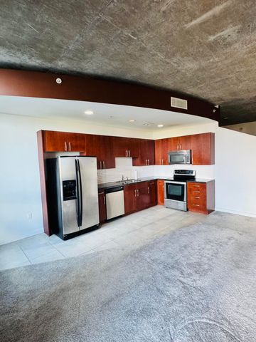 300 S AUSTRALIAN Avenue 702, West Palm Beach, FL 33401