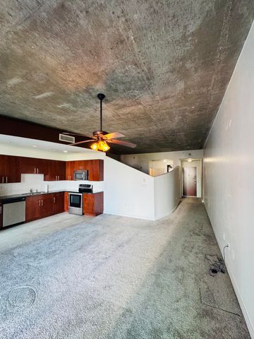 300 S AUSTRALIAN Avenue 702, West Palm Beach, FL 33401