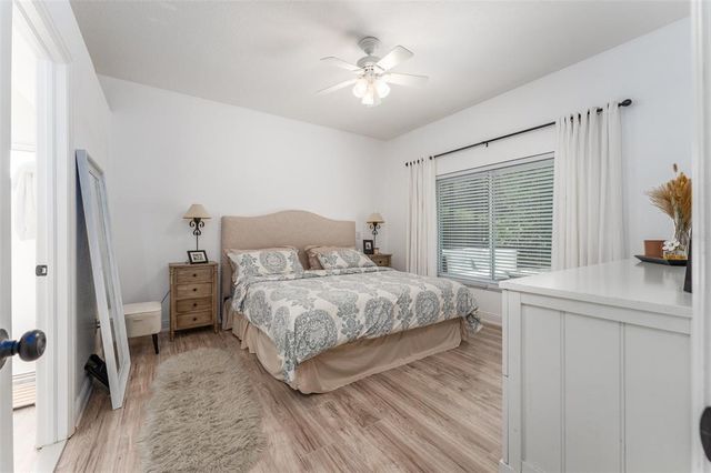 6116 SKYLARKCREST DR, Lithia, FL 33547