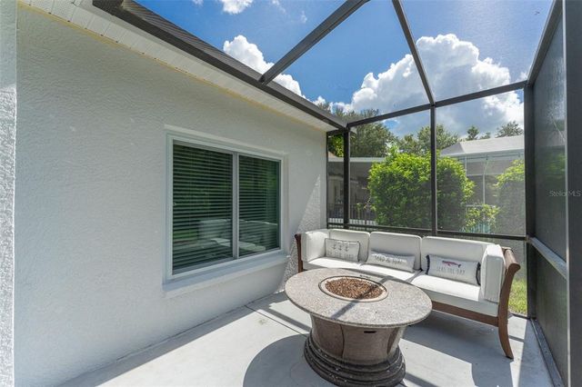 6116 SKYLARKCREST DR, Lithia, FL 33547