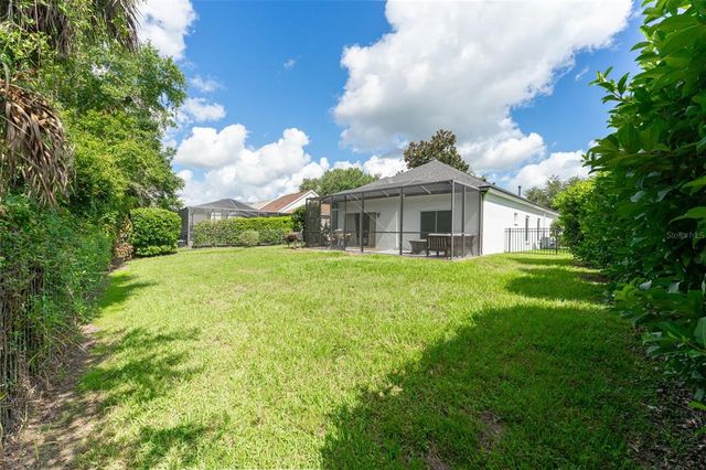 6116 SKYLARKCREST DR, Lithia, FL 33547