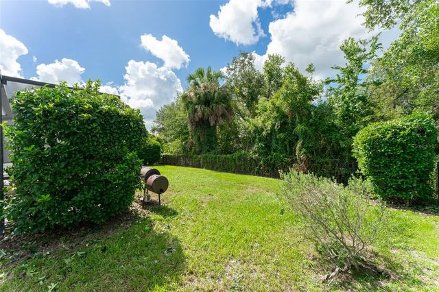 6116 SKYLARKCREST DR, Lithia, FL 33547