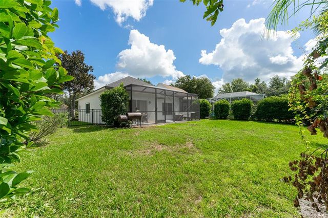 6116 SKYLARKCREST DR, Lithia, FL 33547