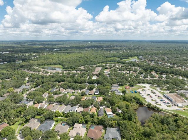 6116 SKYLARKCREST DR, Lithia, FL 33547