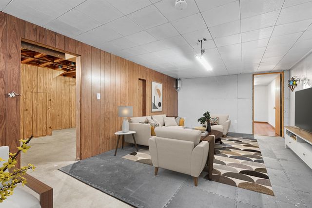 813 E Decatur Ave, Spokane, WA 99208