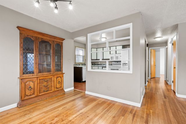 813 E Decatur Ave, Spokane, WA 99208