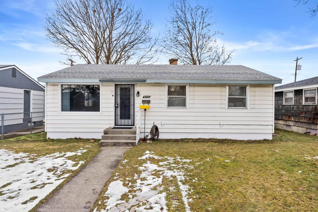 813 E Decatur Ave, Spokane, WA 99208