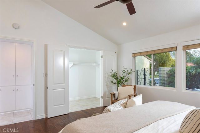 2102 Vista Entrada, Newport Beach, CA 92660
