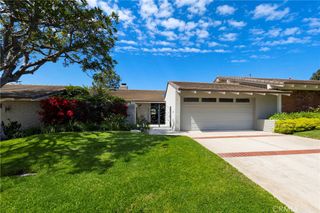 2102 Vista Entrada, Newport Beach, CA 92660