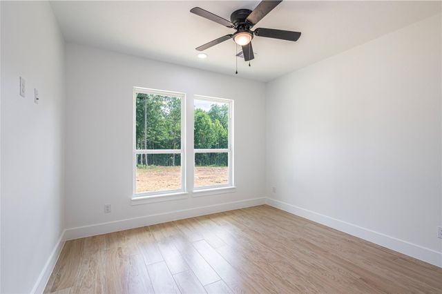 374 County Road 6490, Dayton, TX 77535