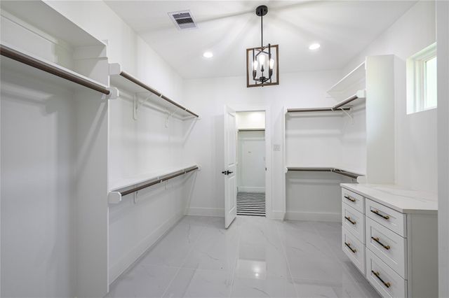 374 County Road 6490, Dayton, TX 77535