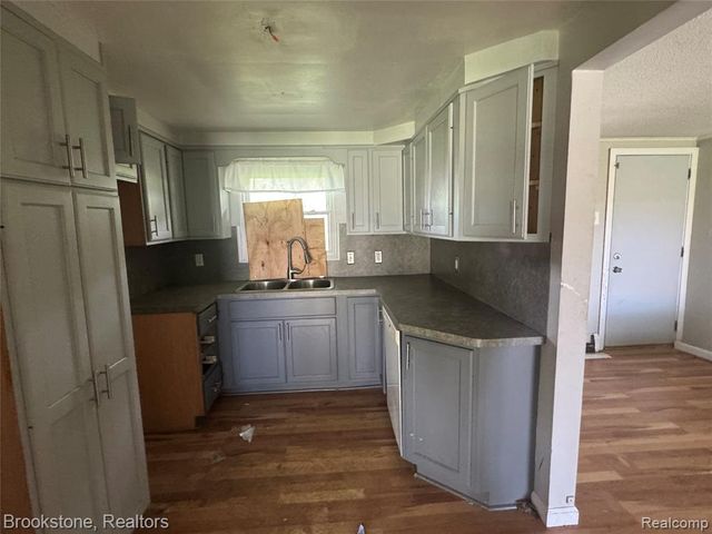 3055 Atlas Road, Davison, MI 48423