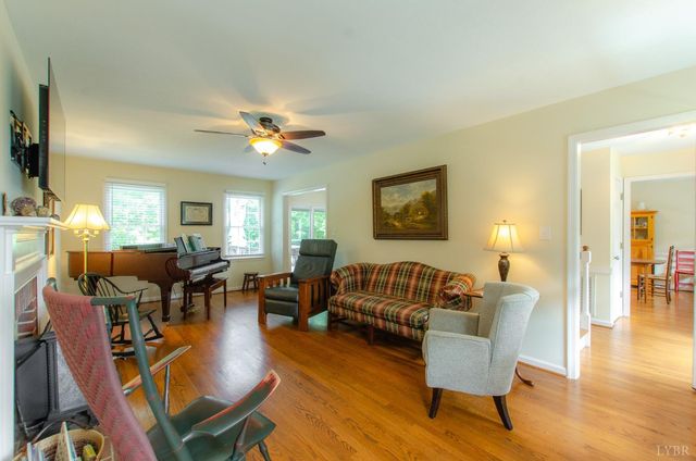 4232 Spring Grove Rd, Spout Spring, VA 24522