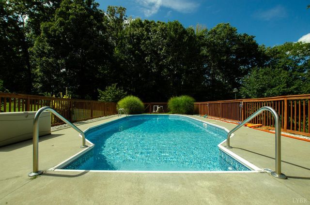 4232 Spring Grove Rd, Spout Spring, VA 24522