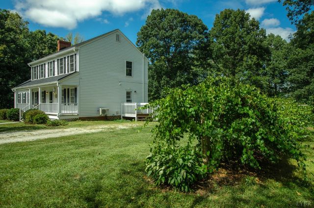 4232 Spring Grove Rd, Spout Spring, VA 24522