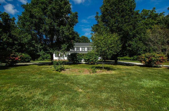 4232 Spring Grove Rd, Spout Spring, VA 24522