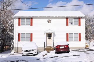 3 Watson Ave A, Worcester, MA 01606