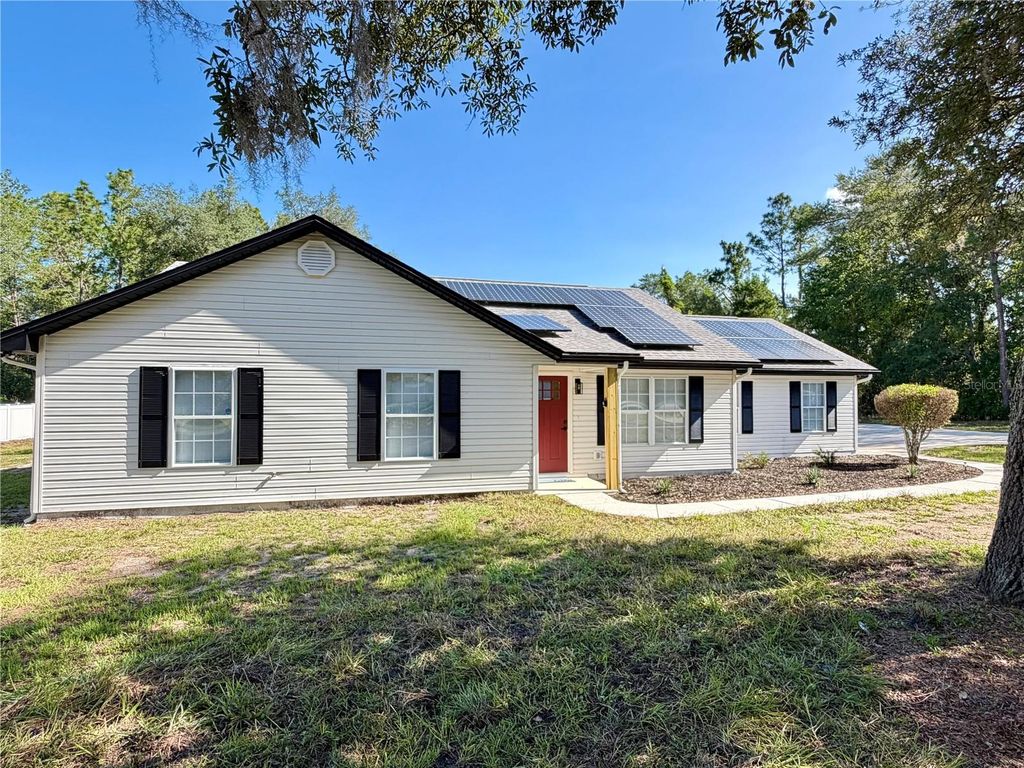 Image 3 of property listing at 6600 SW 151ST LOOP, Ocala, FL 34473