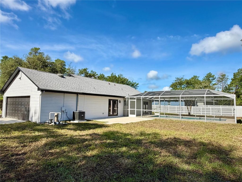 Image 22 of property listing at 6600 SW 151ST LOOP, Ocala, FL 34473