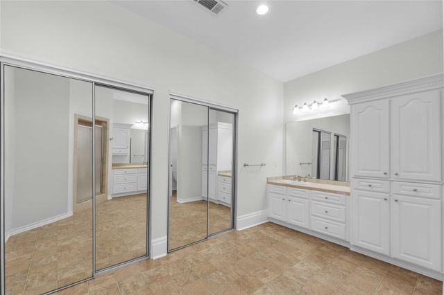 303 S Franklin ST, La Grange, TX 78945