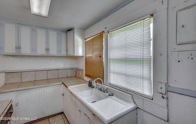6118 Terry Road, Byram, MS 39272