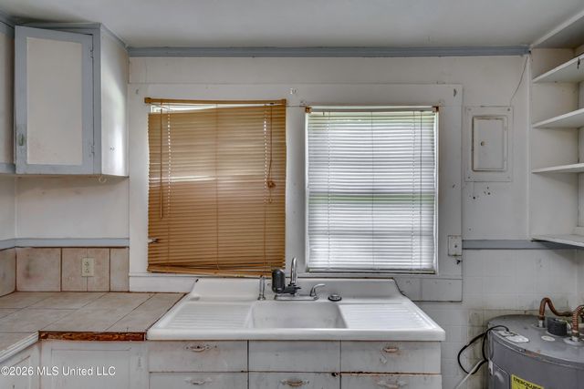 6118 Terry Road, Byram, MS 39272