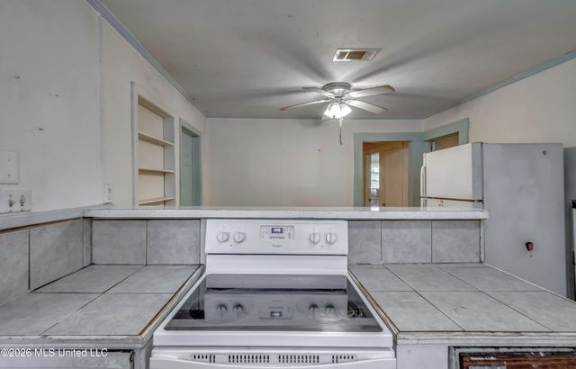 6118 Terry Road, Byram, MS 39272