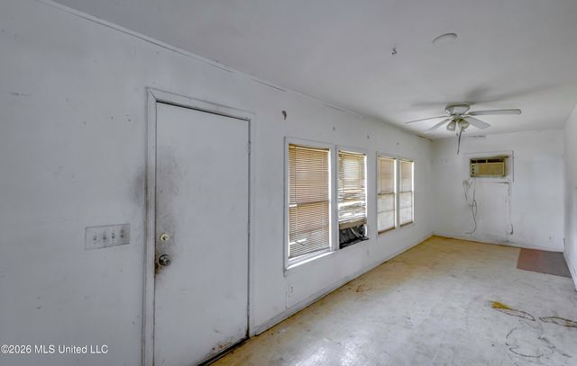 6118 Terry Road, Byram, MS 39272