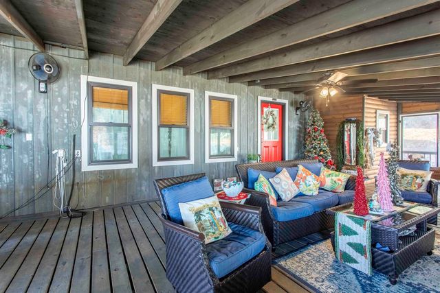 25 Bobo Drive, Hardy, AR 72542