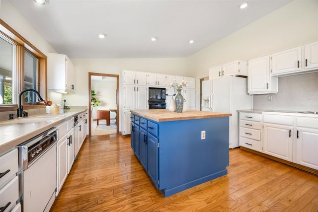 9050 Highland Rd, Livermore, CA 94551