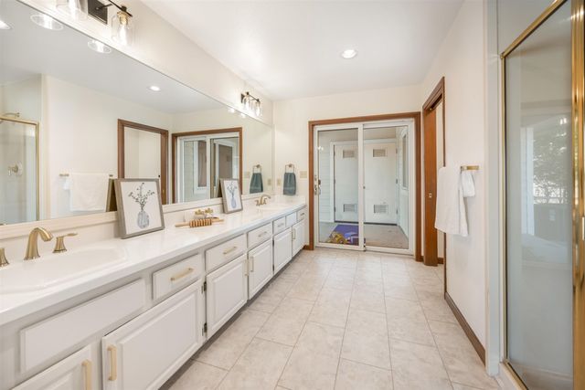 9050 Highland Rd, Livermore, CA 94551