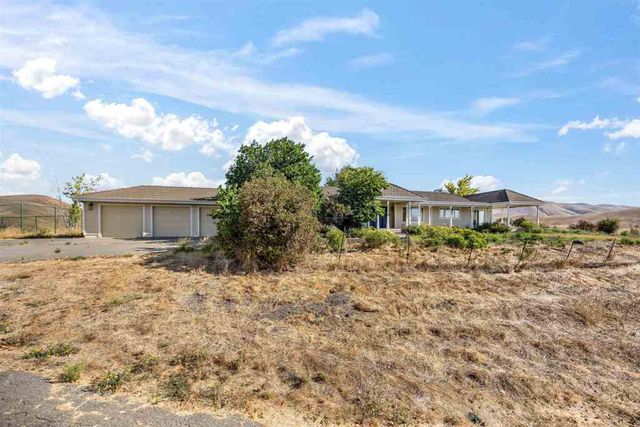 9050 Highland Rd, Livermore, CA 94551