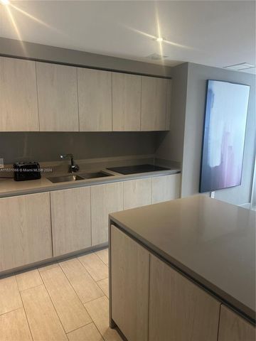 4010 S Ocean Dr R707, Hollywood, FL 33019