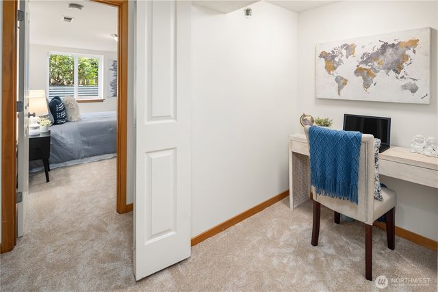 5616 Fauntleroy Way SW, Seattle, WA 98136