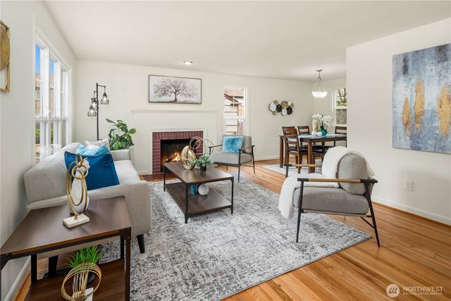 5616 Fauntleroy Way SW, Seattle, WA 98136