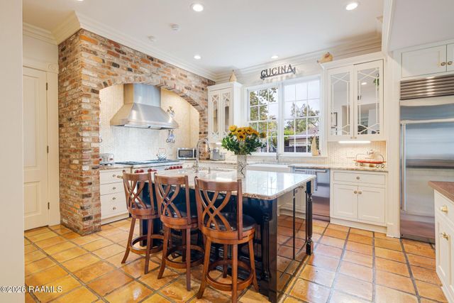 105 Mill Valley Run, Lafayette, LA 70508