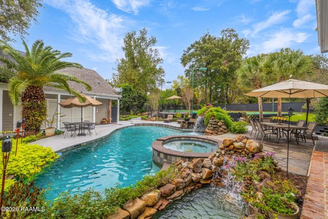 105 Mill Valley Run, Lafayette, LA 70508