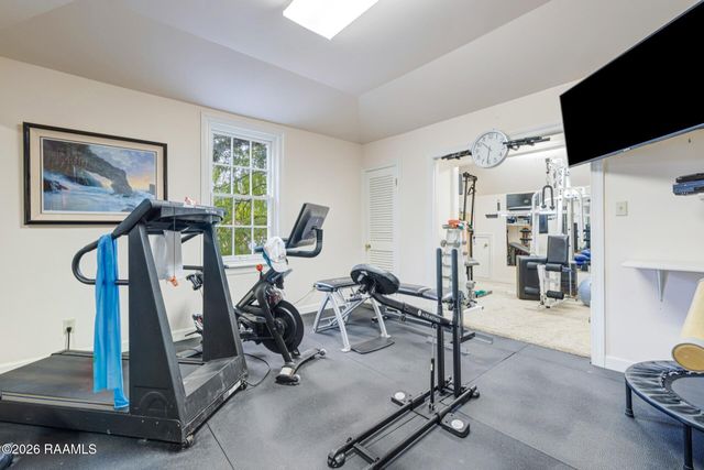 105 Mill Valley Run, Lafayette, LA 70508