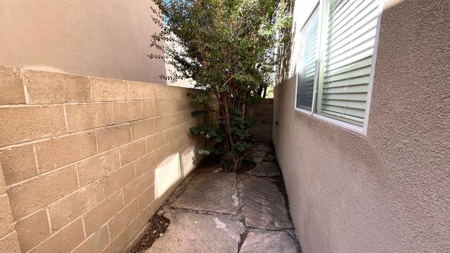 3528 Mountainside Parkway NE, Albuquerque, NM 87111