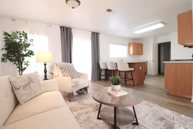 3528 Mountainside Parkway NE, Albuquerque, NM 87111