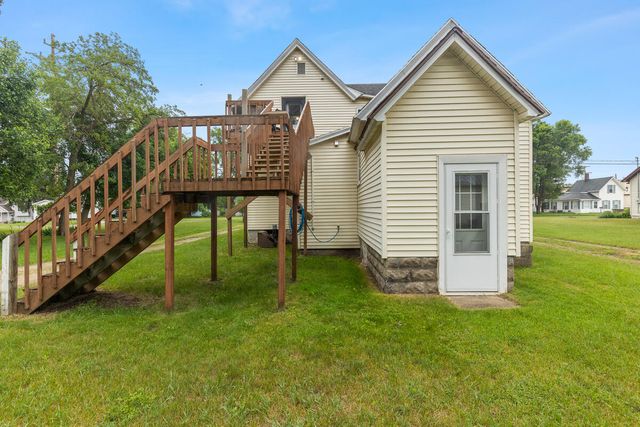347 E Gardner Street, Sparta, MI 49345