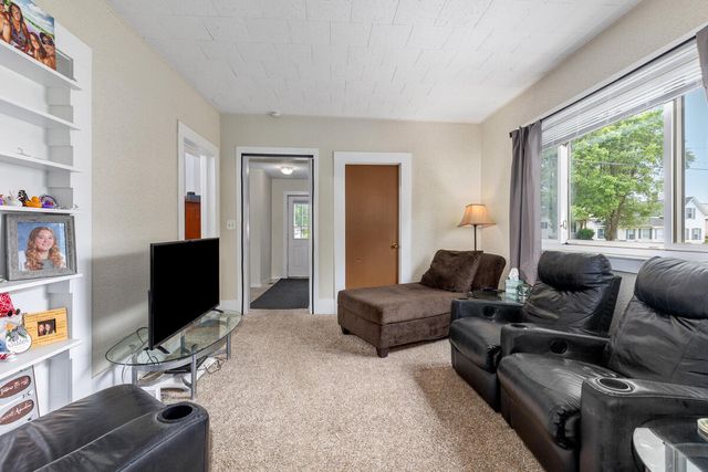 347 E Gardner Street, Sparta, MI 49345