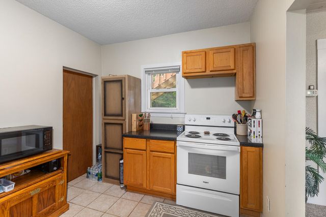 347 E Gardner Street, Sparta, MI 49345