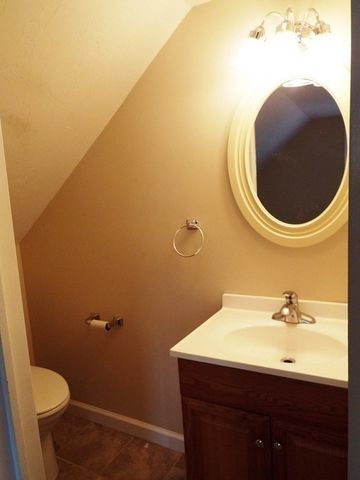 60 Alpine 60, Franklin, MA 02038