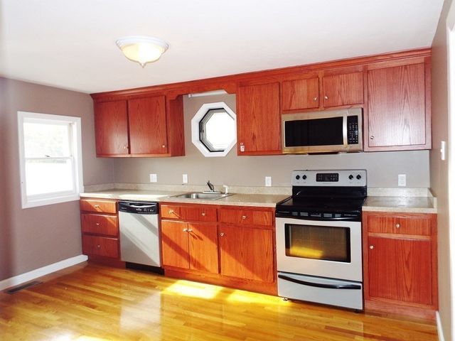 60 Alpine 60, Franklin, MA 02038