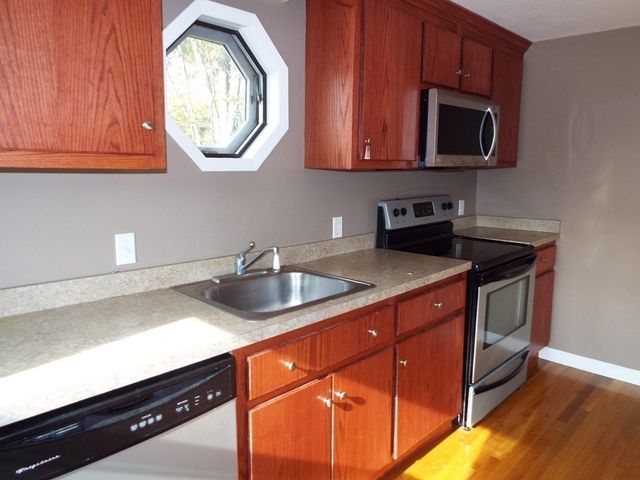 60 Alpine 60, Franklin, MA 02038