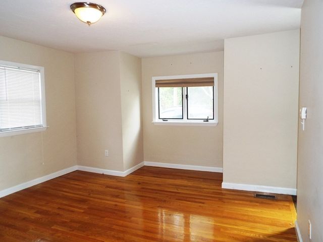 60 Alpine 60, Franklin, MA 02038