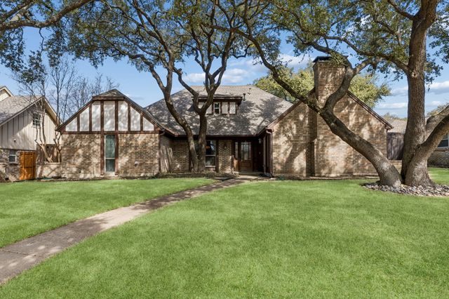 7 Bunker Hill, Richardson, TX 75080